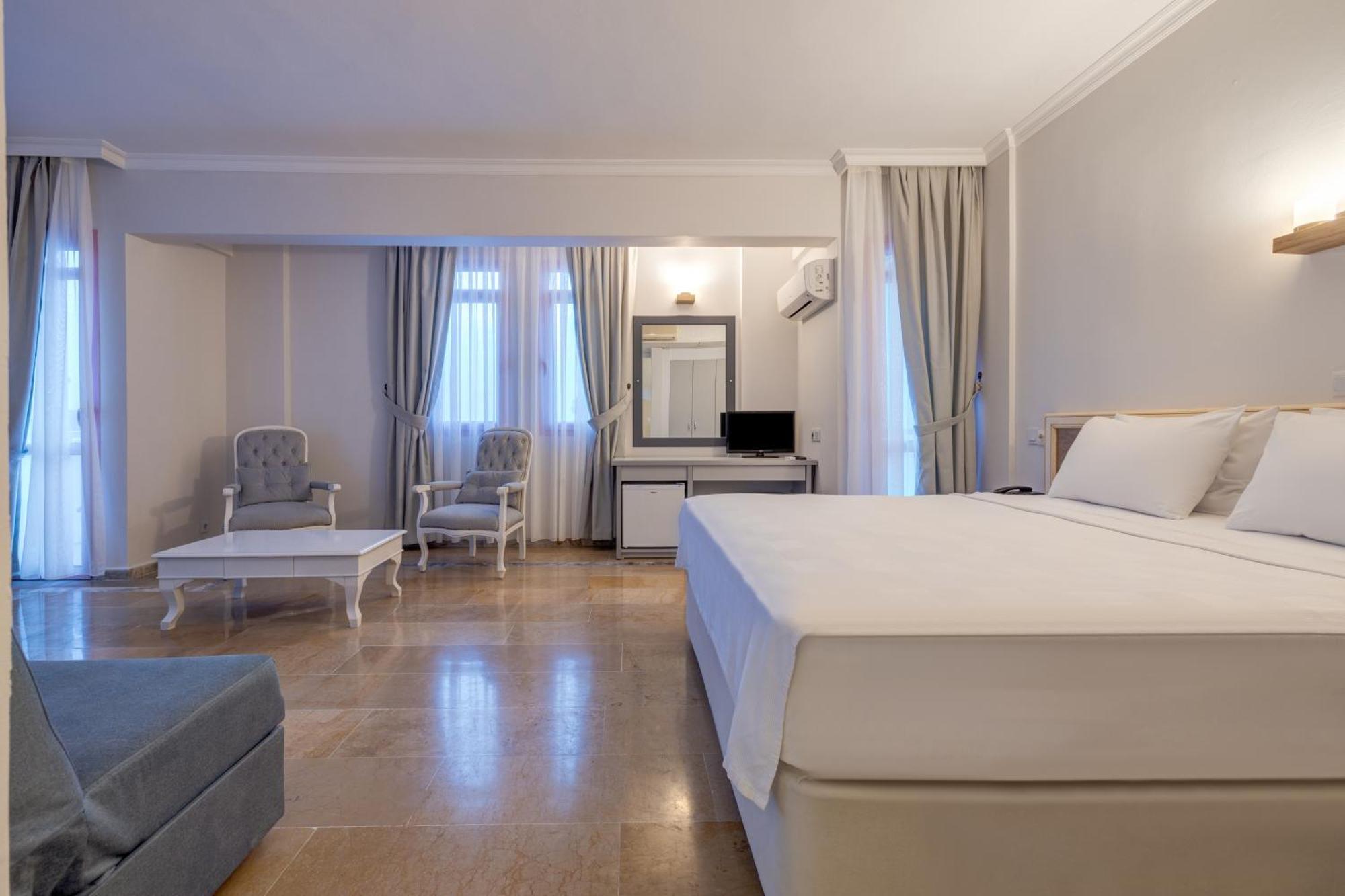 Hanedan Beach Hotel Foça Ngoại thất bức ảnh
