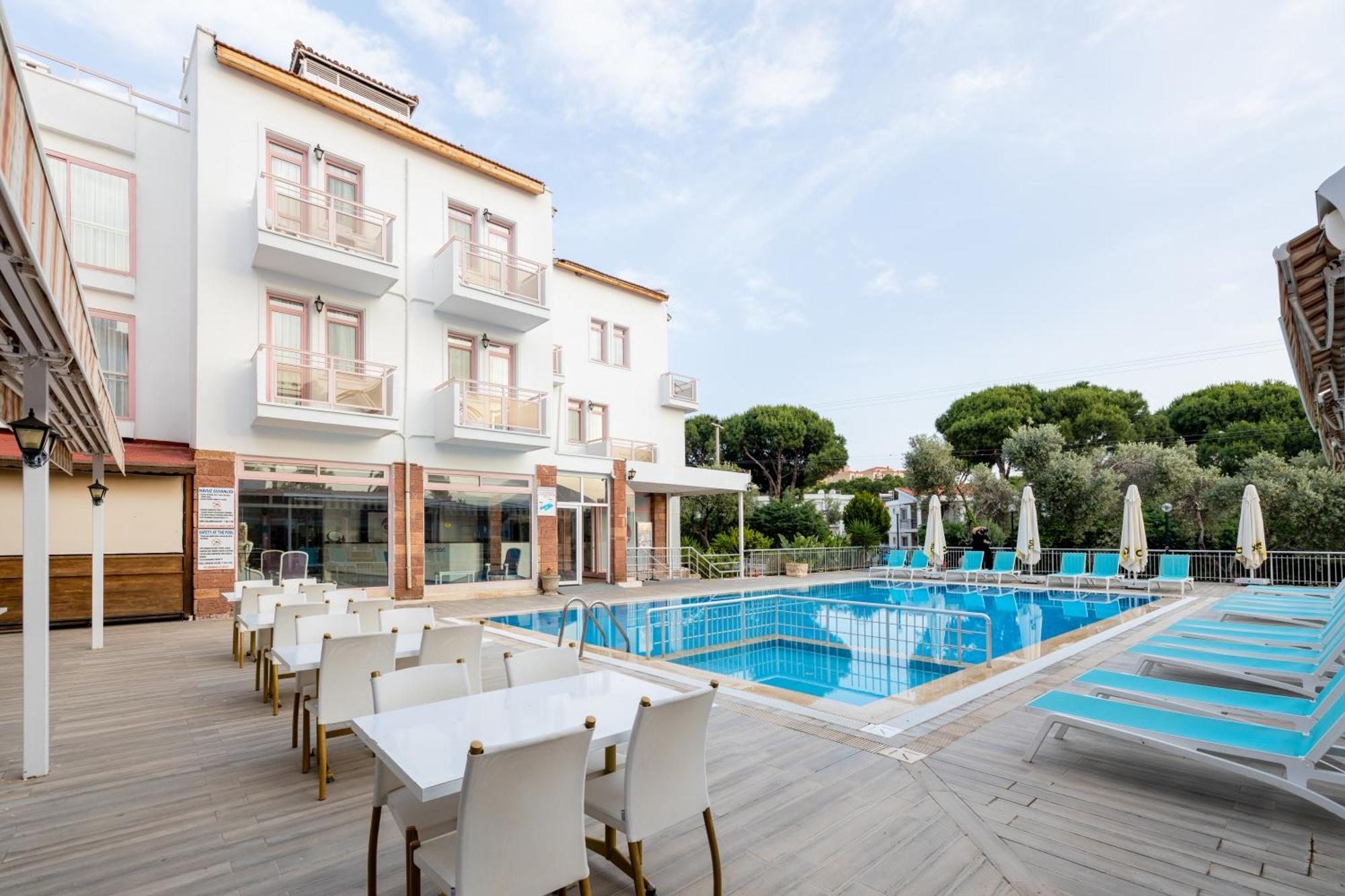 Hanedan Beach Hotel Foça Ngoại thất bức ảnh